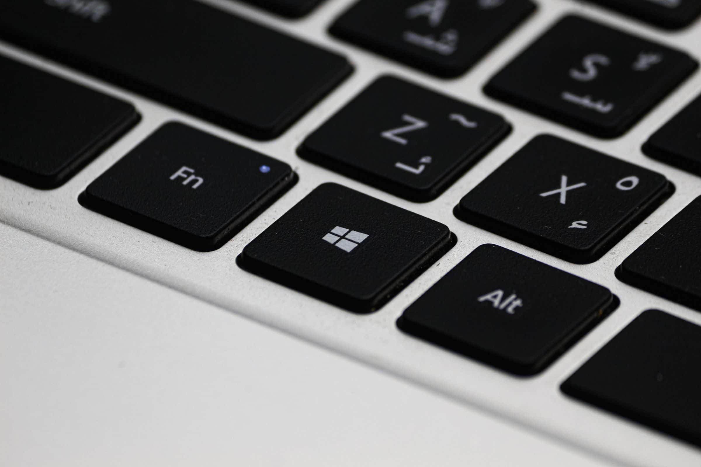 Arabic keyboard representing registration of .om and .عمان domains