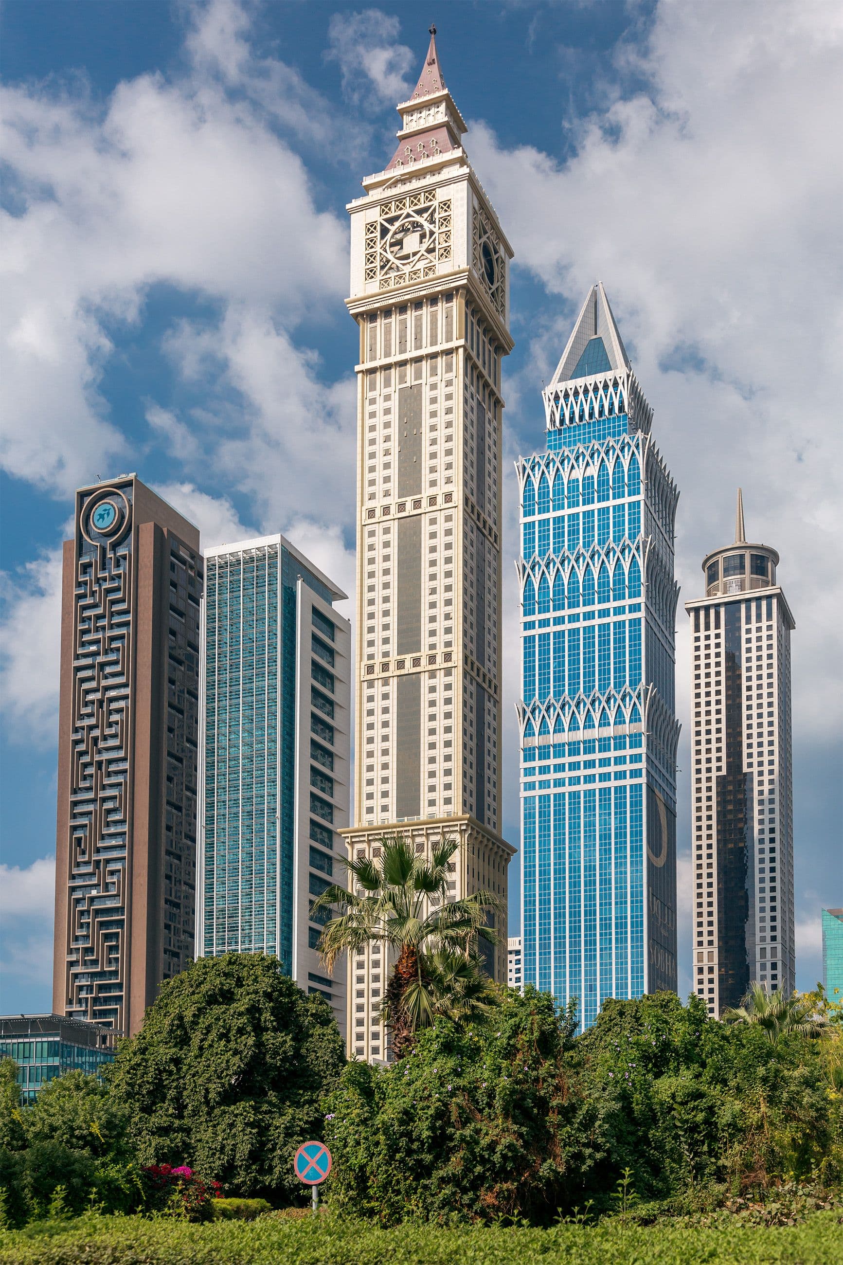 Dubai skyline for a guide to the best web design company in Dubai