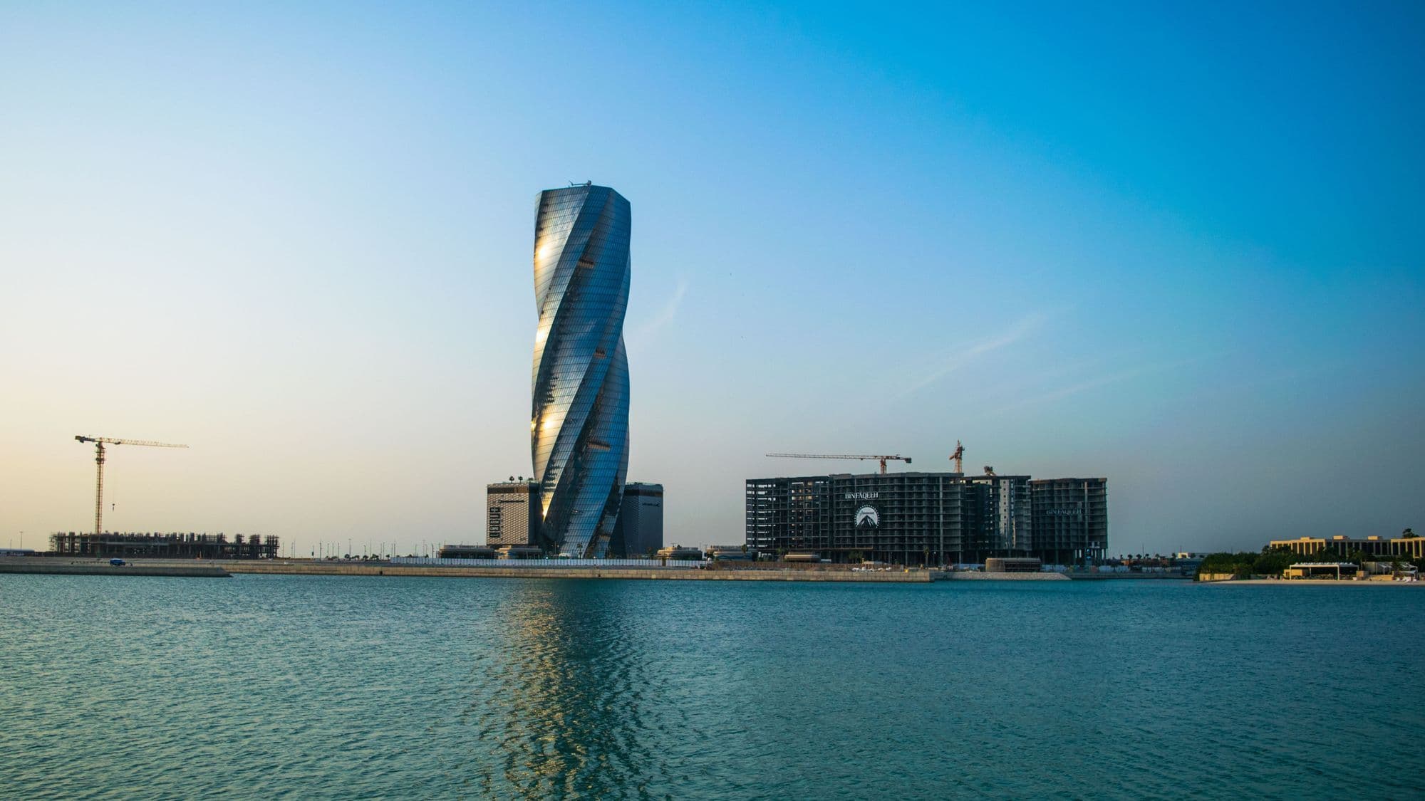 Manama business architecture representing Gulf companies with connected systems