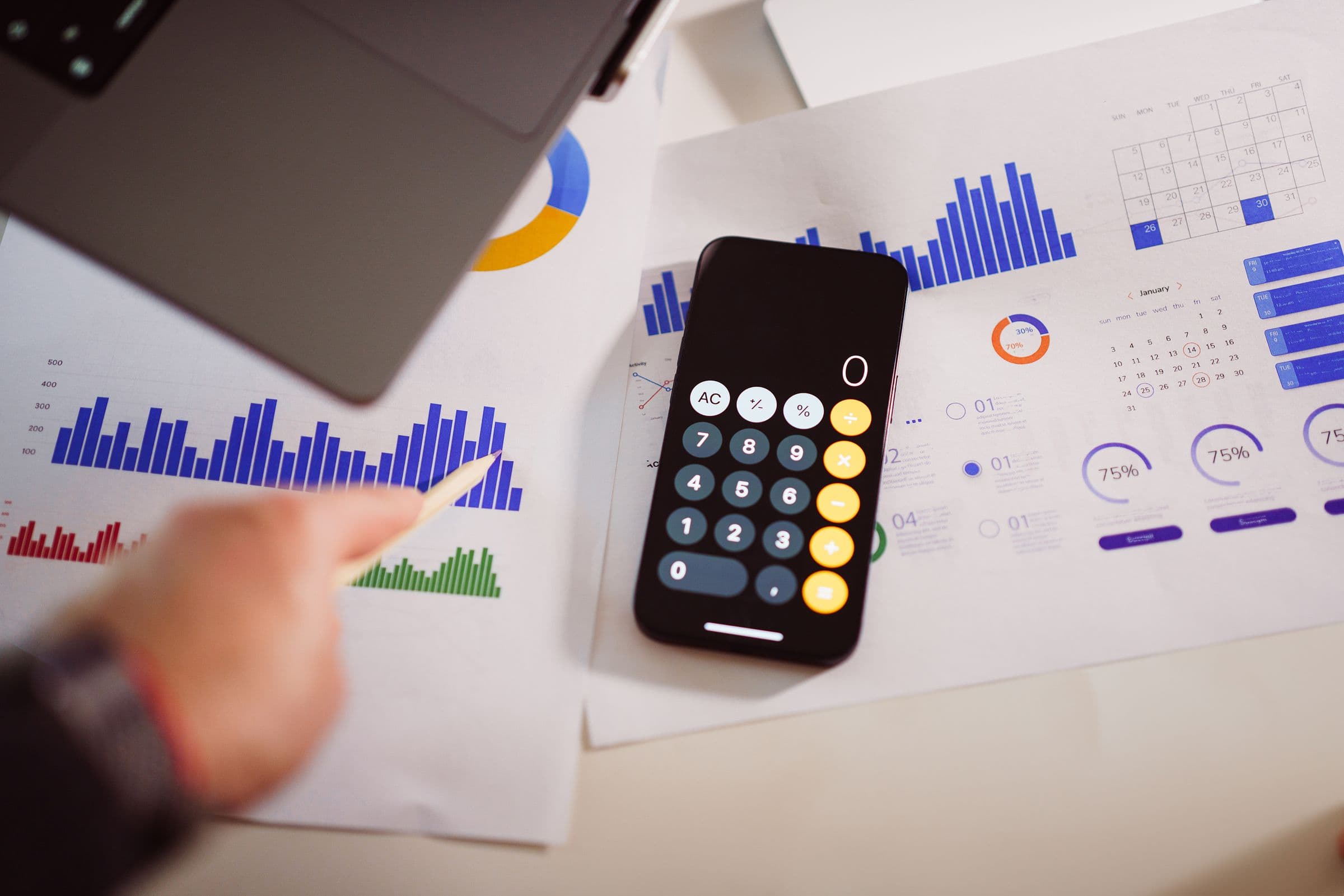 Calculator and charts used to compare UAE web design prices
