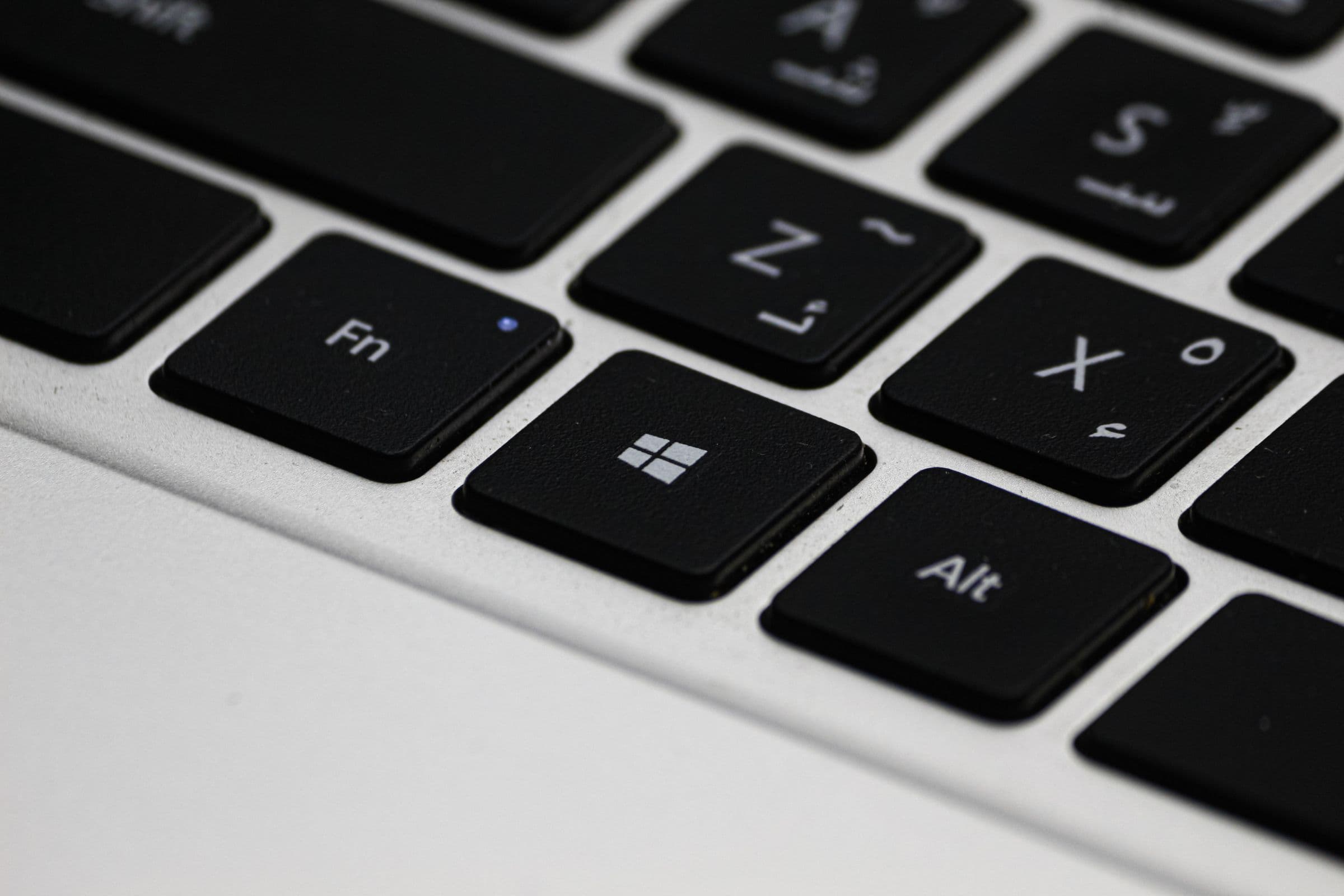 Arabic keyboard representing registration of .om and .عمان domains